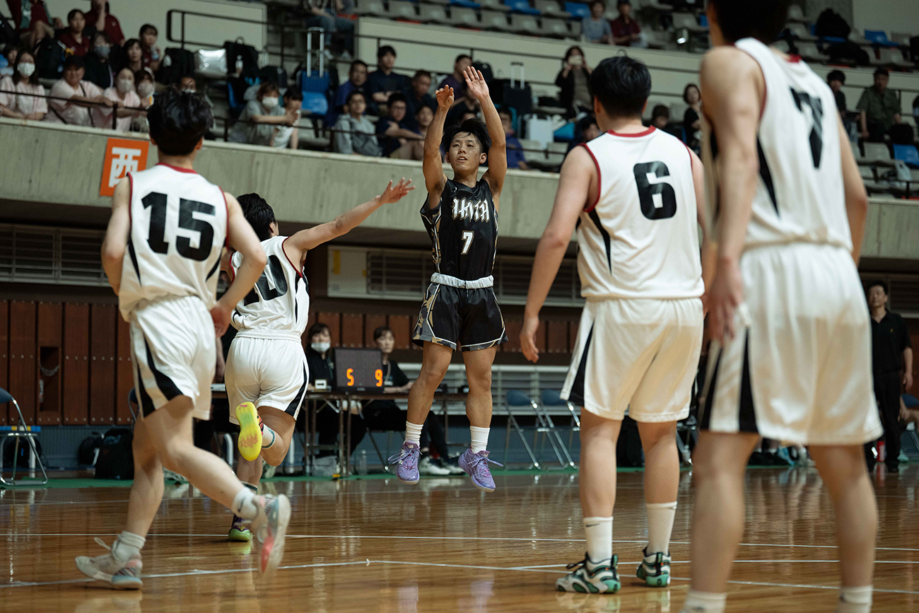 クラージュ秋田男子バスケットボールチーム