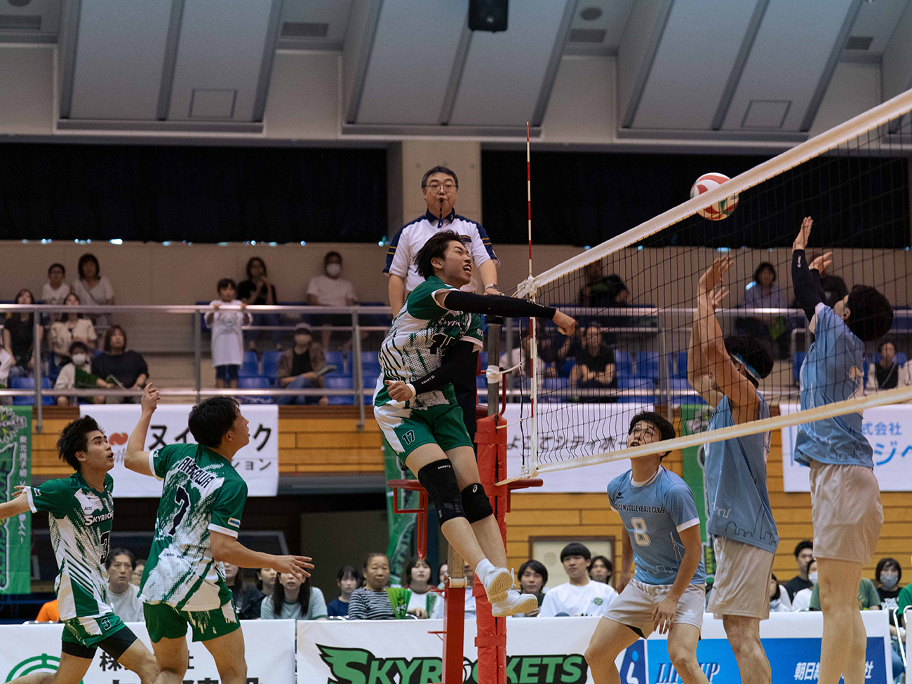 スカイロケッツアキタ