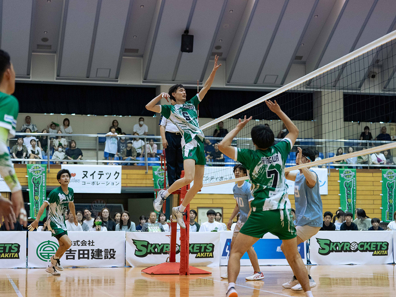 スカイロケッツアキタ