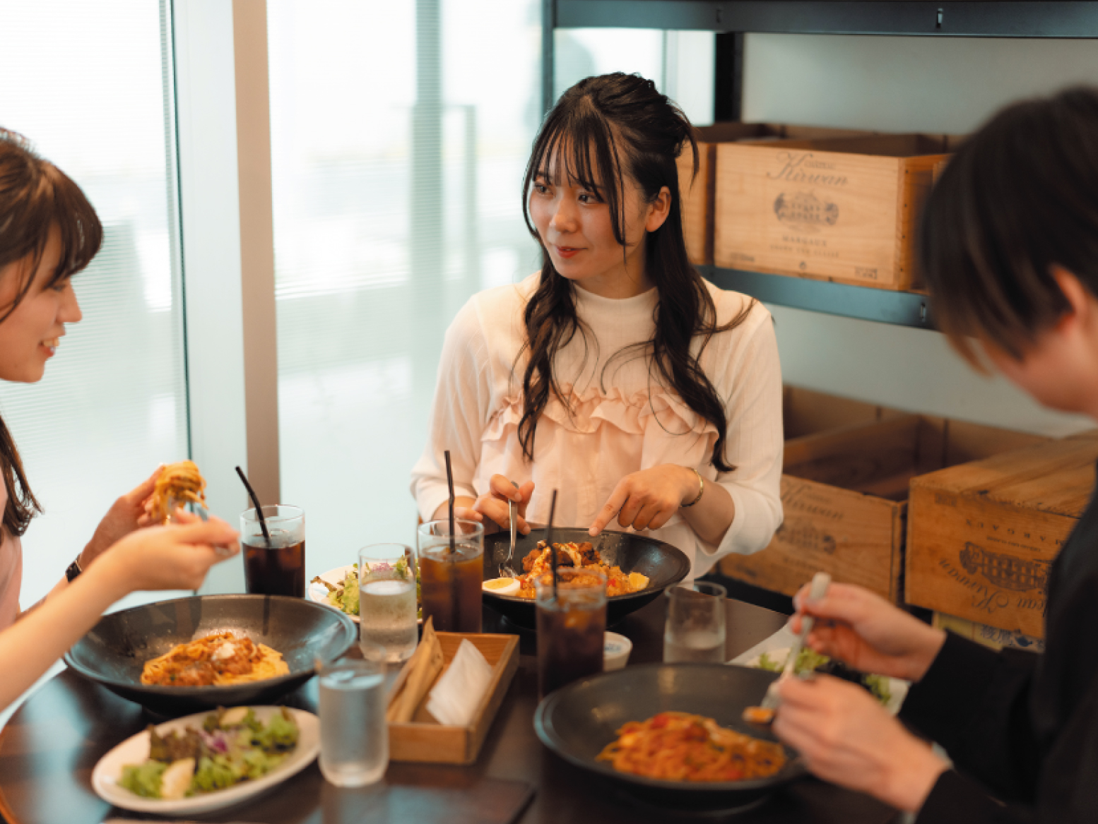 Bistro 88バル ＆ Delicatessen[ヤヤバル & デリカテッセン]