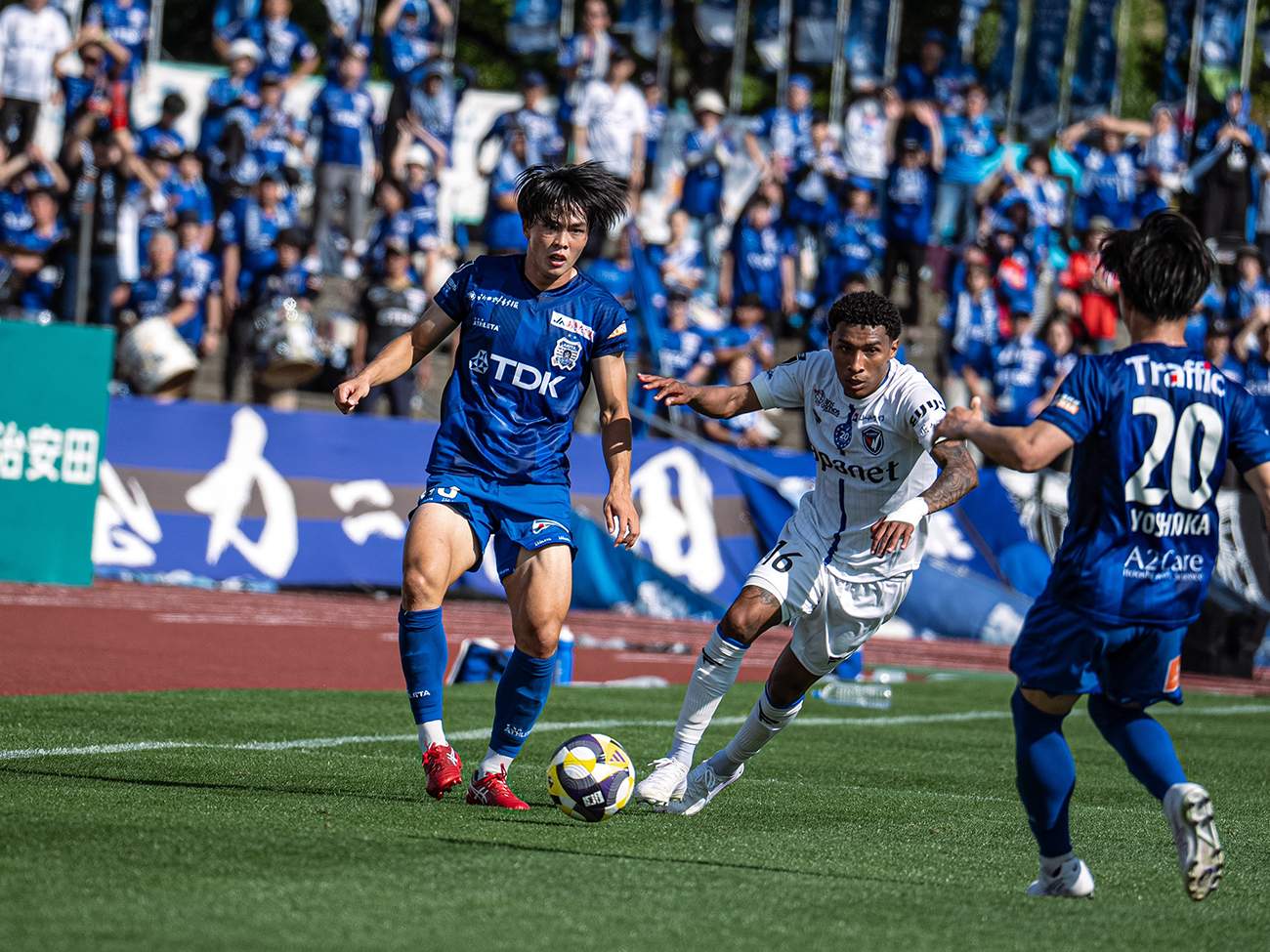 ブラウブリッツ秋田 vs V・ファーレン長崎