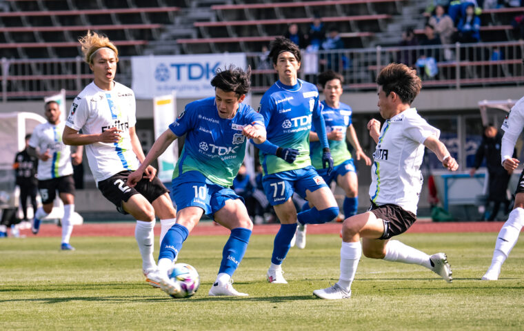 ブラウブリッツ秋田 VS 湘南ベルマーレ