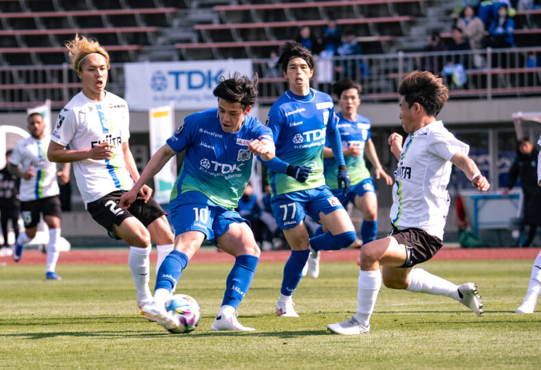 ブラウブリッツ秋田 VS 湘南ベルマーレ